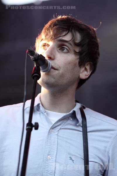 THE PAINS OF BEING PURE AT HEART - 2009-07-30 - PAREDES DE COURA (Portugal) - Praia do Tabuao - 